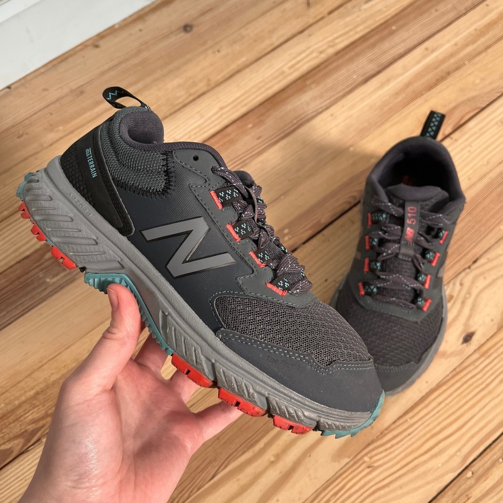 New Balance 510v5 All Terrain Shoes Womens 6.5 Grey Red Slip‎ Resistant WID510D5
